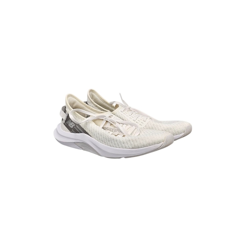 New Balance Women's Size 9 EUC White Lightweigh Cross Training Athletic Sneakers